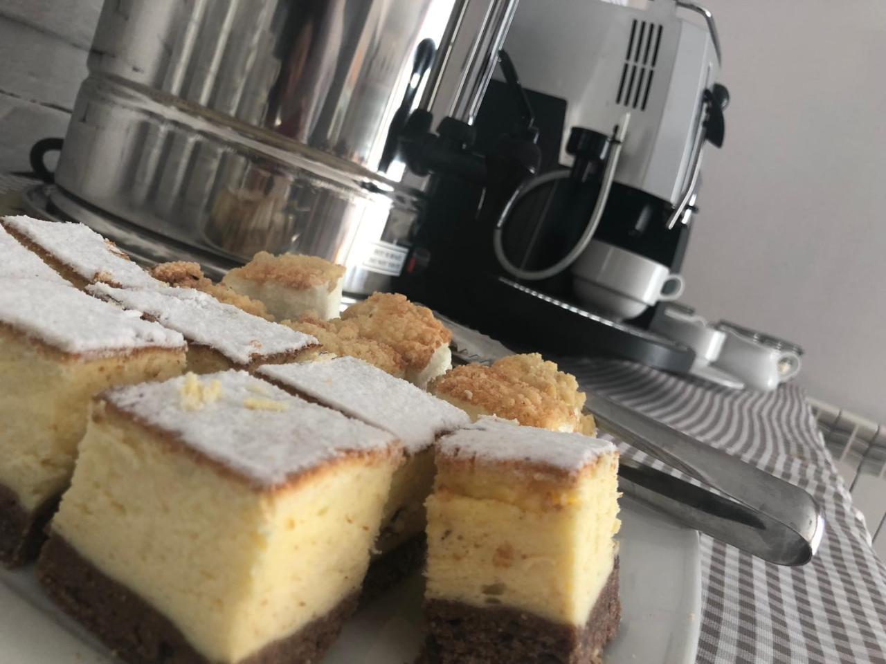 Rj Hotel Pabianice Eksteriør bilde